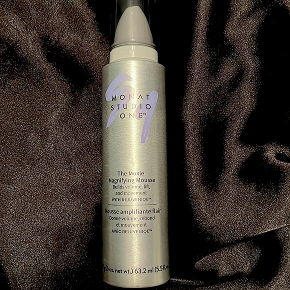 Monat The Moxie Magnifying Mousse NEW - Picture 1 of 2